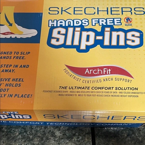 Skechers Black and Blue Max Cushion arch fit Slip-Ons - Picture 10 of 11